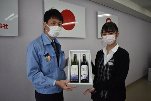 記念品贈呈