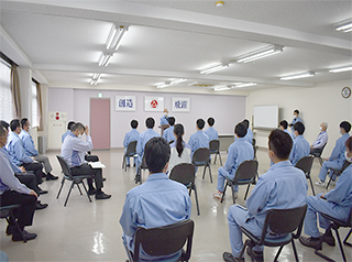 社長 野村より激励