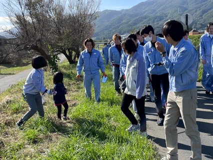 地域美化運動に参加！